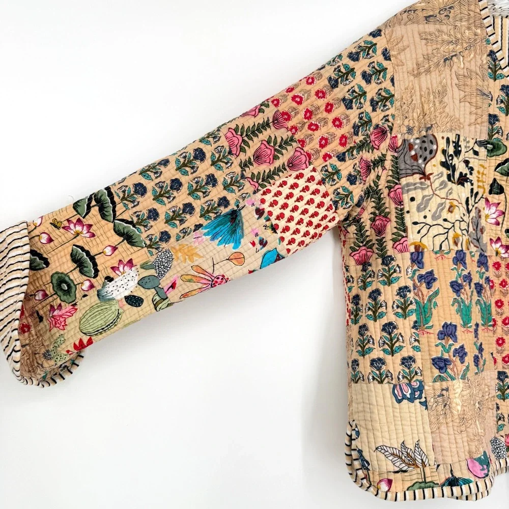 Reversible Quilted Patchwork Jacket Tan Multi Floral Kantha Style Button Front M - Picture 3 of 13
